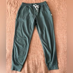 Vuori Performance Jogger XS Green color